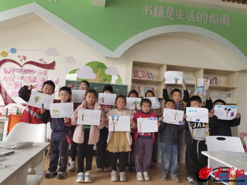 墨香浸潤(rùn)?quán)l(xiāng)土，交流點(diǎn)亮文化——沂水縣楊莊鎮(zhèn)文化站開(kāi)展硬筆書法教學(xué)與文化交流活動(dòng)